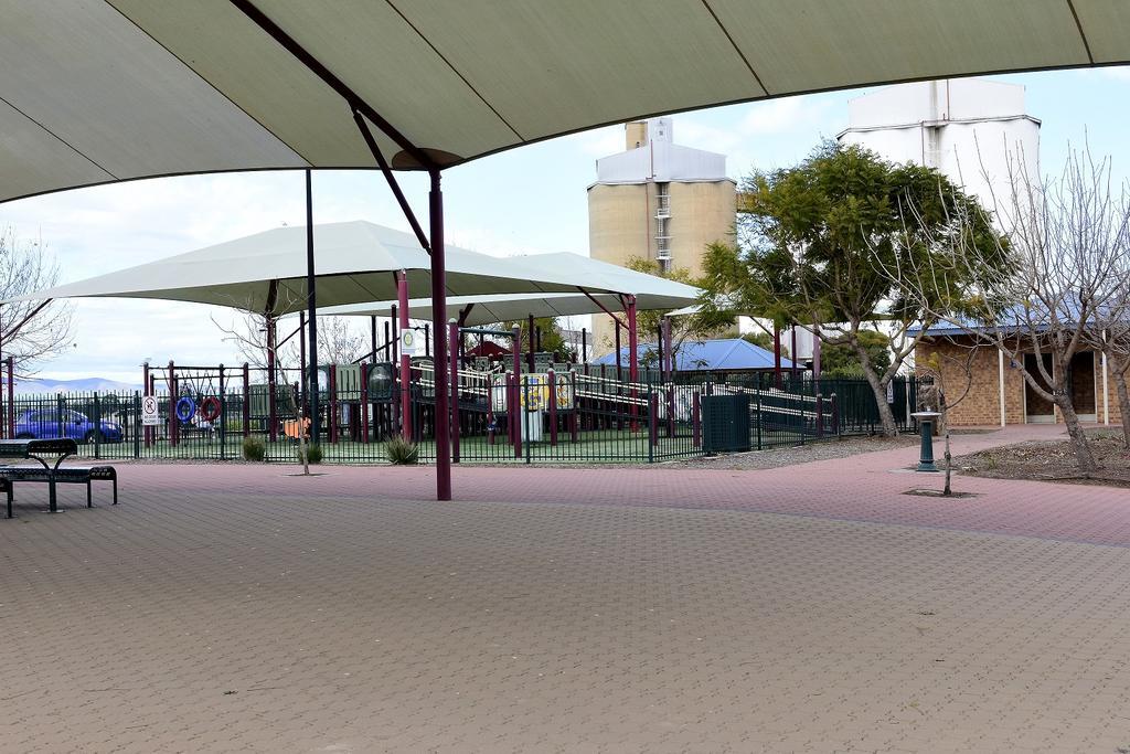 Travelway Motel Port Pirie Εξωτερικό φωτογραφία